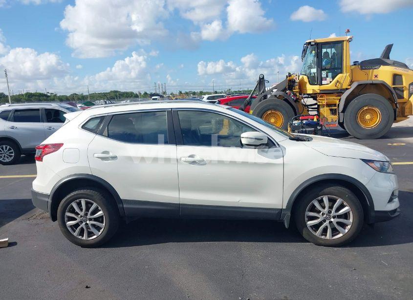 Photo 13 of 2020 Nissan Rogue SPORT SV FWD XTRONIC CVT (VIN JN1BJ1CV1LW551979)