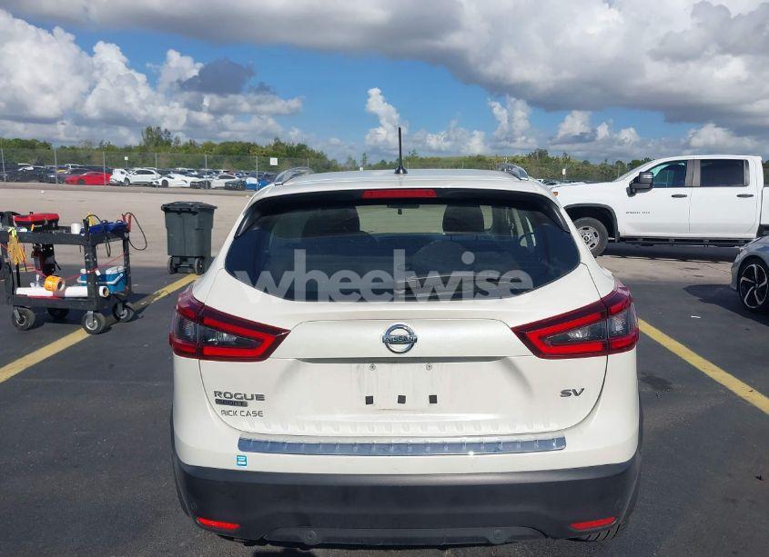 Photo 16 of 2020 Nissan Rogue SPORT SV FWD XTRONIC CVT (VIN JN1BJ1CV1LW551979)