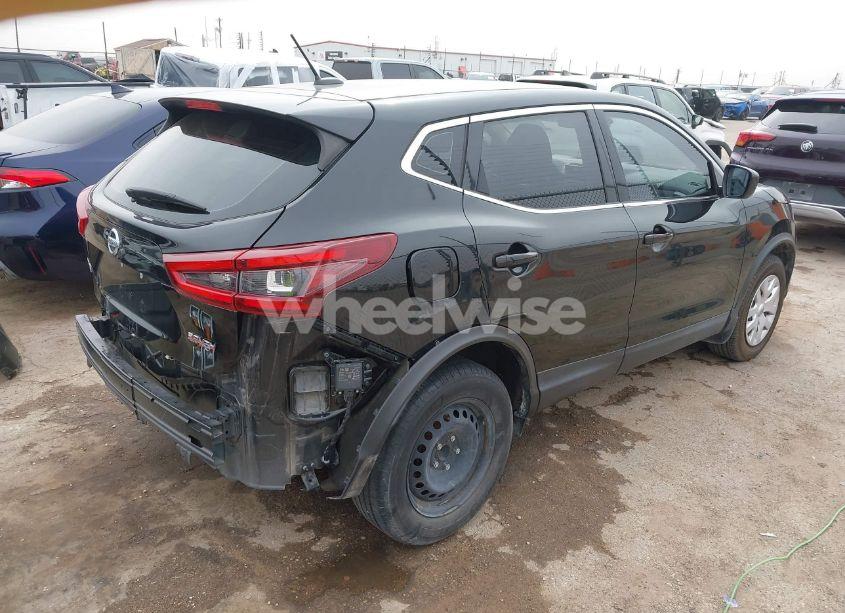 Photo 4 of 2020 Nissan Rogue SPORT S FWD XTRONIC CVT (VIN JN1BJ1CV2LW543826)