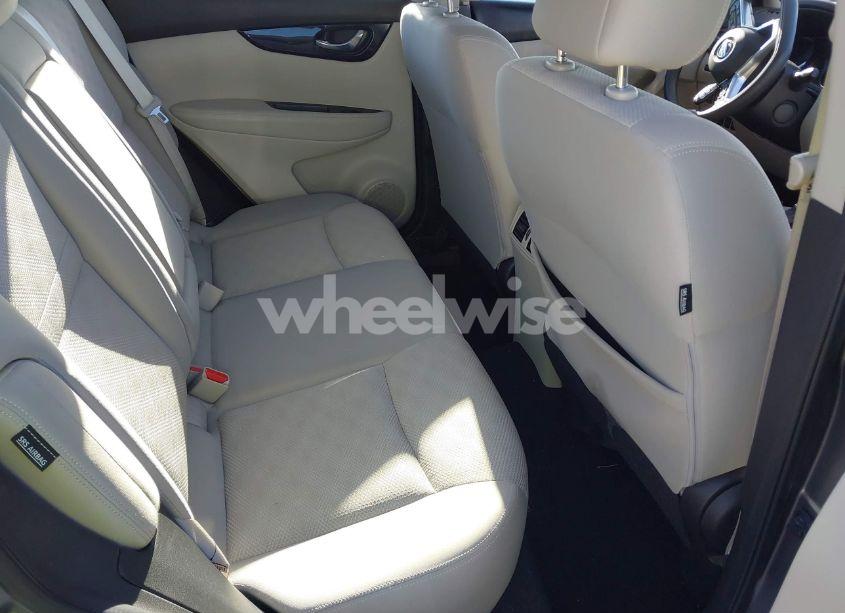 Photo 8 of 2020 Nissan Rogue SPORT SV FWD XTRONIC CVT (VIN JN1BJ1CV2LW549285)