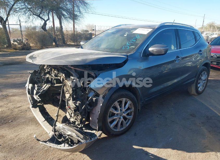 Photo 2 of 2020 Nissan Rogue SPORT SV FWD XTRONIC CVT (VIN JN1BJ1CV2LW549898)