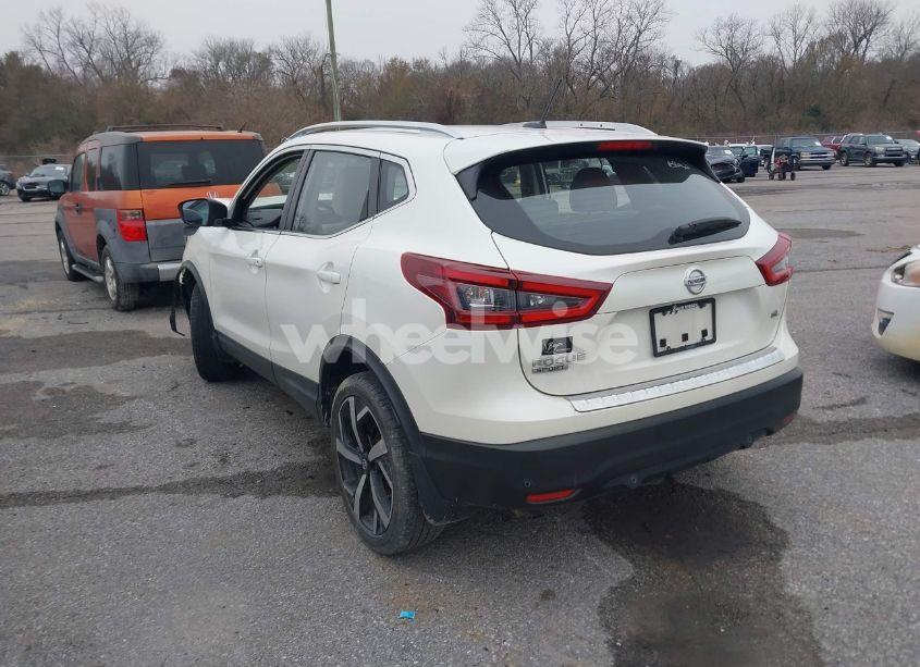 Photo 3 of 2020 Nissan Rogue SPORT SL FWD XTRONIC CVT (VIN JN1BJ1CV3LW253403)