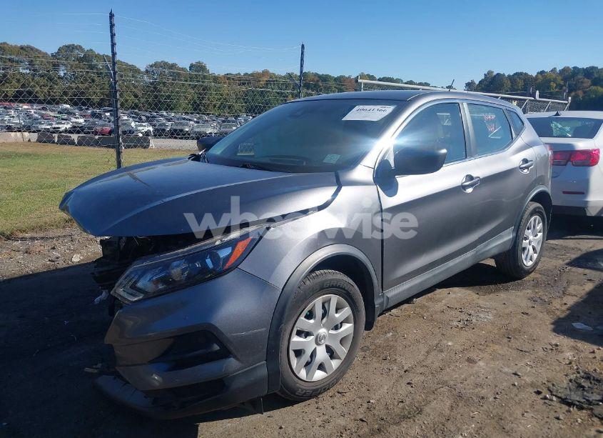 Photo 2 of 2020 Nissan Rogue SPORT S FWD XTRONIC CVT (VIN JN1BJ1CV3LW260397)