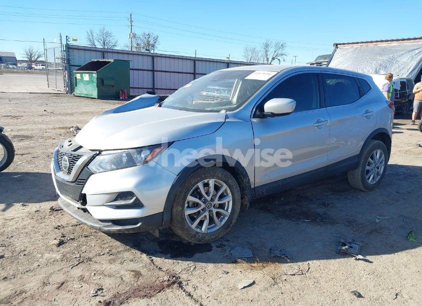 Photo 2 of 2020 Nissan Rogue SPORT S FWD XTRONIC CVT (VIN JN1BJ1CV3LW543155)