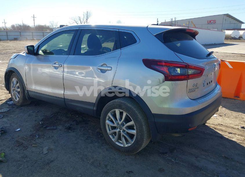 Photo 3 of 2020 Nissan Rogue SPORT S FWD XTRONIC CVT (VIN JN1BJ1CV3LW543155)