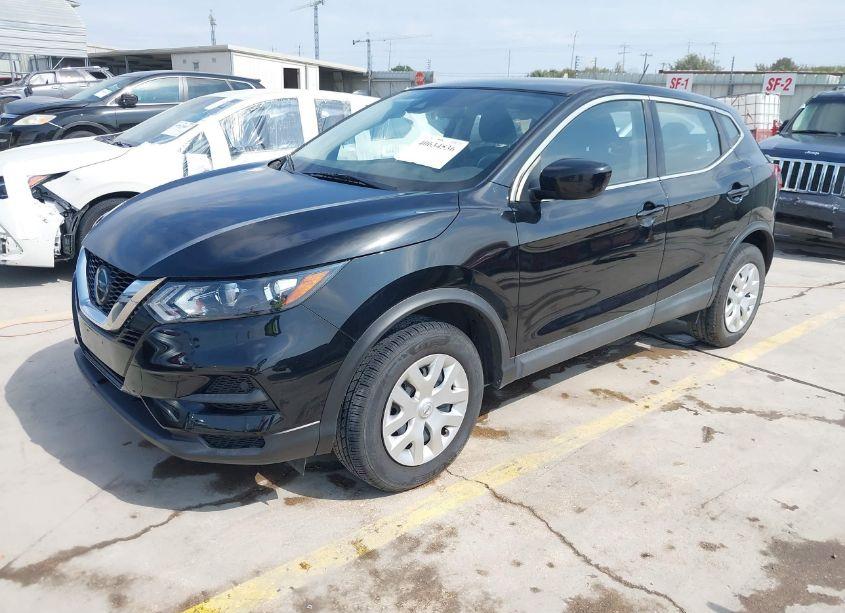 Photo 2 of 2020 Nissan Rogue SPORT S FWD XTRONIC CVT (VIN JN1BJ1CV4LW259095)