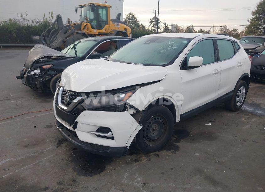 Photo 2 of 2020 Nissan Rogue SPORT S FWD XTRONIC CVT (VIN JN1BJ1CV4LW274602)
