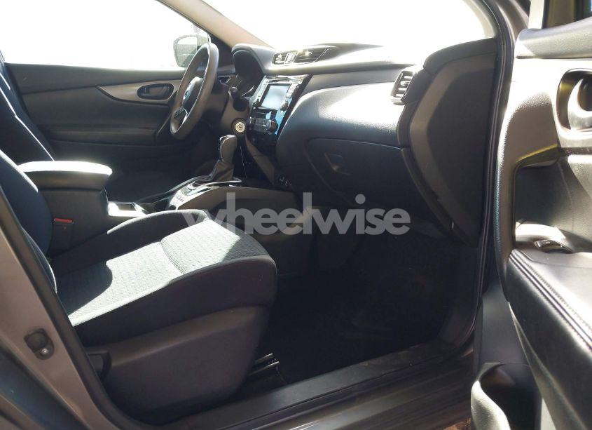 Photo 5 of 2020 Nissan Rogue SPORT S FWD XTRONIC CVT (VIN JN1BJ1CV4LW276060)