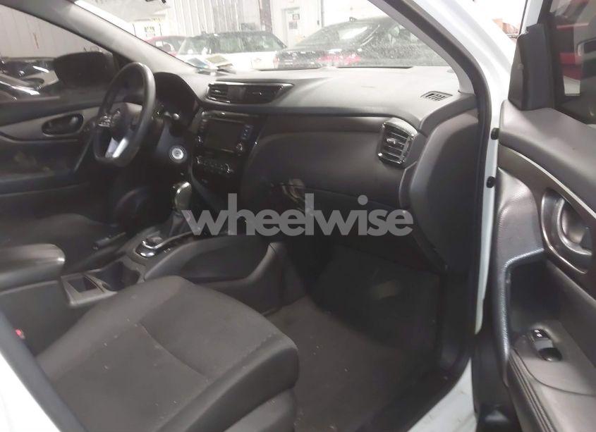 Photo 5 of 2020 Nissan Rogue SPORT S FWD XTRONIC CVT (VIN JN1BJ1CV4LW277628)