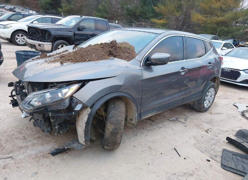 Photo 2 of 2020 Nissan Rogue SPORT S FWD XTRONIC CVT (VIN JN1BJ1CV4LW279217)