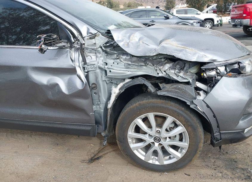 Photo 12 of 2020 Nissan Rogue SPORT SV FWD XTRONIC CVT (VIN JN1BJ1CV4LW546369)