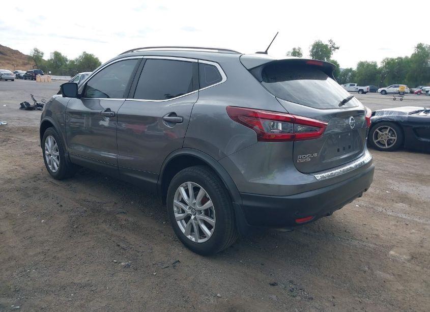 Photo 3 of 2020 Nissan Rogue SPORT SV FWD XTRONIC CVT (VIN JN1BJ1CV4LW546369)