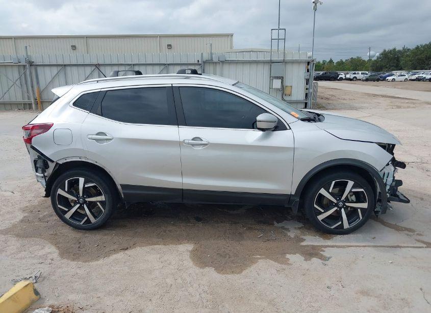 Photo 14 of 2021 Nissan Rogue SPORT SL FWD XTRONIC CVT (VIN JN1BJ1CV4MW302318)