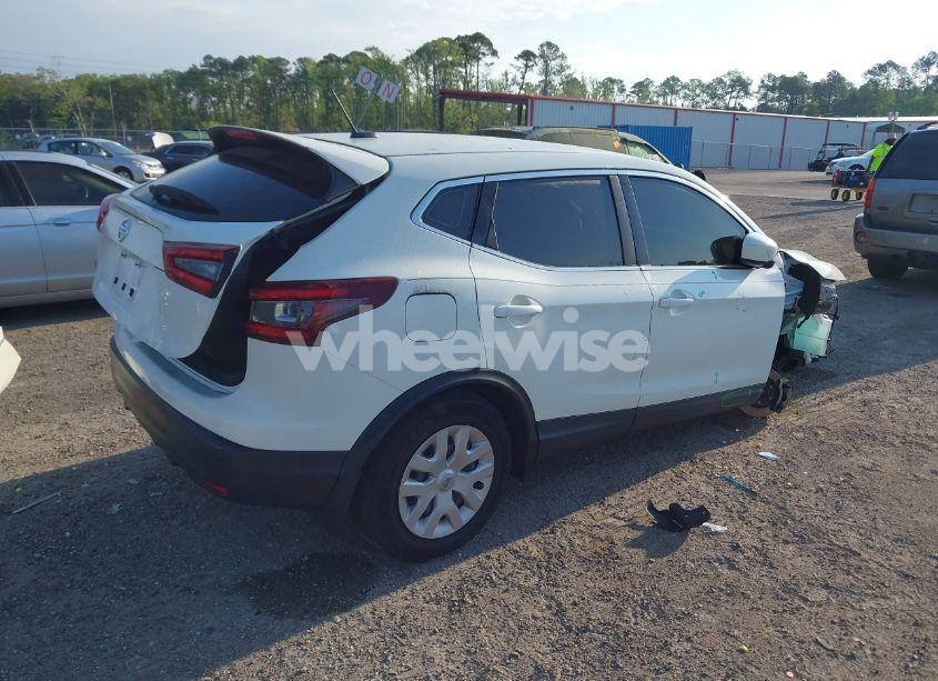 Photo 4 of 2020 Nissan Rogue SPORT S FWD XTRONIC CVT (VIN JN1BJ1CV5LW274608)