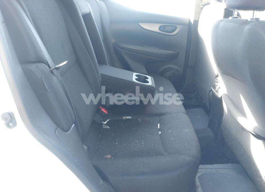 Photo 8 of 2020 Nissan Rogue SPORT S FWD XTRONIC CVT (VIN JN1BJ1CV5LW277086)