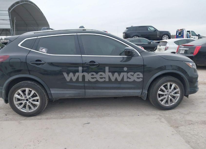Photo 13 of 2020 Nissan Rogue SPORT SV FWD XTRONIC CVT (VIN JN1BJ1CV5LW542041)