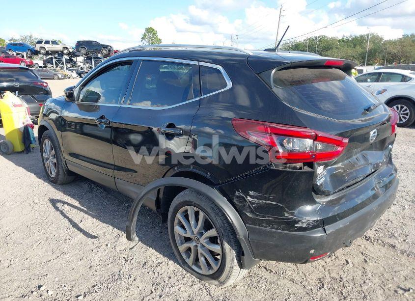 Photo 3 of 2020 Nissan Rogue SPORT SV FWD XTRONIC CVT (VIN JN1BJ1CV5LW546624)