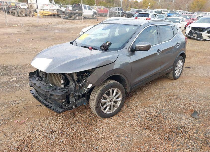 Photo 2 of 2020 Nissan Rogue SPORT SV FWD XTRONIC CVT (VIN JN1BJ1CV5LW551693)