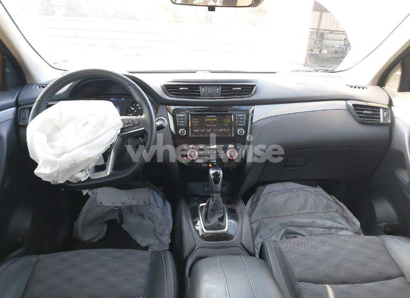 Photo 21 of 2020 Nissan Rogue SPORT SV FWD XTRONIC CVT (VIN JN1BJ1CV6LW274214)