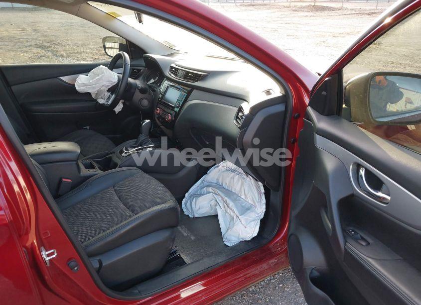 Photo 5 of 2020 Nissan Rogue SPORT SV FWD XTRONIC CVT (VIN JN1BJ1CV6LW274214)