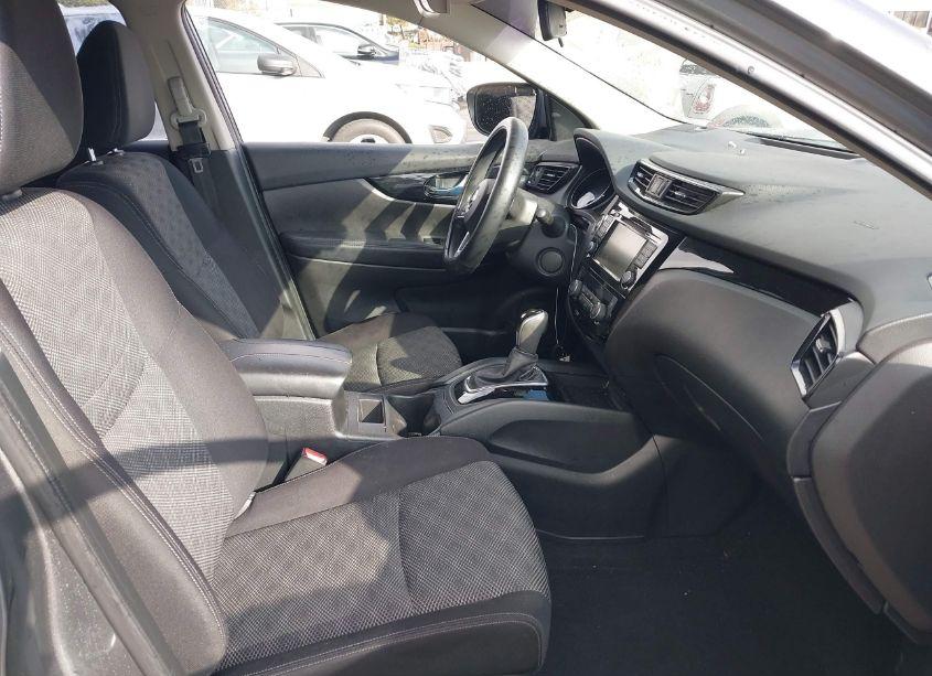 Photo 5 of 2020 Nissan Rogue SPORT SV FWD XTRONIC CVT (VIN JN1BJ1CV6LW540881)