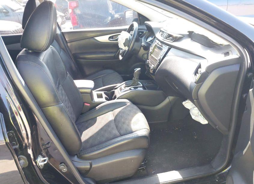 Photo 5 of 2020 Nissan Rogue SPORT SV FWD XTRONIC CVT (VIN JN1BJ1CV6LW541657)