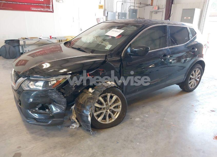 Photo 2 of 2020 Nissan Rogue SPORT S FWD XTRONIC CVT (VIN JN1BJ1CV6LW543876)