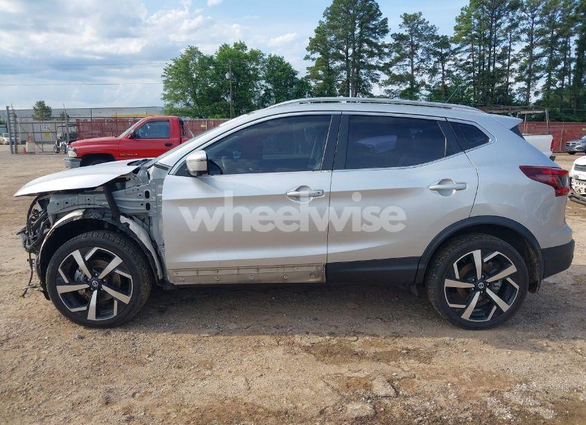 Photo 18 of 2021 Nissan Rogue SPORT SL FWD XTRONIC CVT (VIN JN1BJ1CV6MW567371)