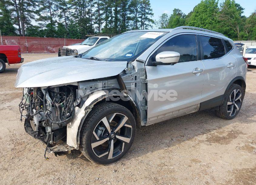 Photo 2 of 2021 Nissan Rogue SPORT SL FWD XTRONIC CVT (VIN JN1BJ1CV6MW567371)