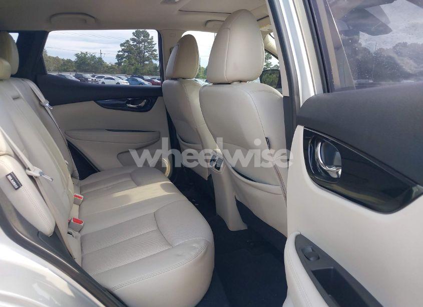 Photo 8 of 2021 Nissan Rogue SPORT SL FWD XTRONIC CVT (VIN JN1BJ1CV6MW567371)