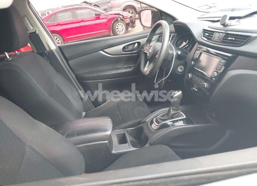 Photo 5 of 2020 Nissan Rogue SPORT S FWD XTRONIC CVT (VIN JN1BJ1CV7LW541828)