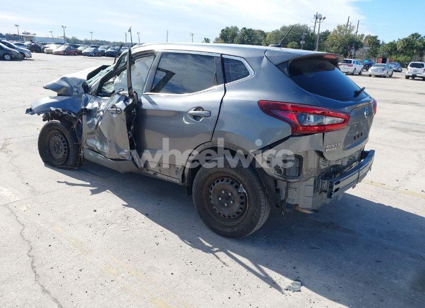 Photo 3 of 2020 Nissan Rogue SPORT S FWD XTRONIC CVT (VIN JN1BJ1CV7LW543305)