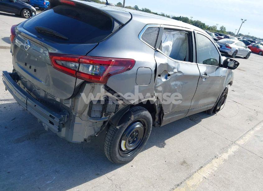 Photo 4 of 2020 Nissan Rogue SPORT S FWD XTRONIC CVT (VIN JN1BJ1CV7LW543305)