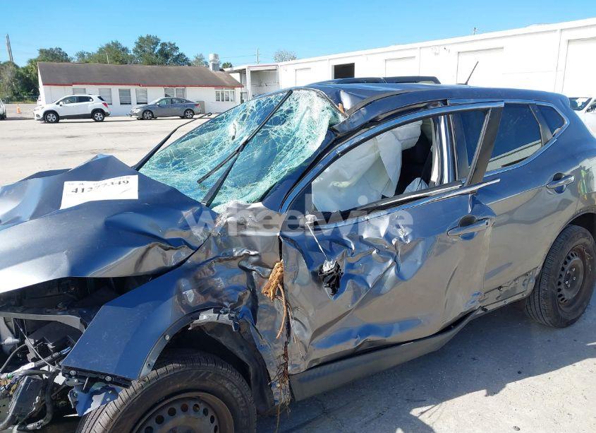 Photo 6 of 2020 Nissan Rogue SPORT S FWD XTRONIC CVT (VIN JN1BJ1CV7LW543305)