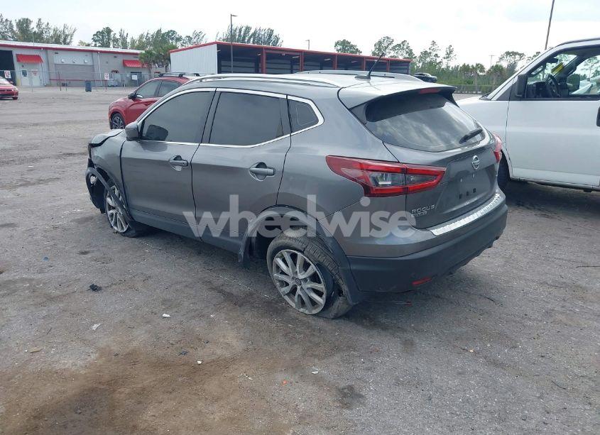 Photo 3 of 2020 Nissan Rogue SPORT SV FWD XTRONIC CVT (VIN JN1BJ1CV7LW552246)