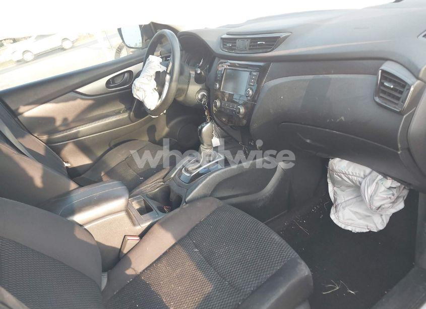 Photo 5 of 2020 Nissan Rogue SPORT S FWD XTRONIC CVT (VIN JN1BJ1CV8LW254546)