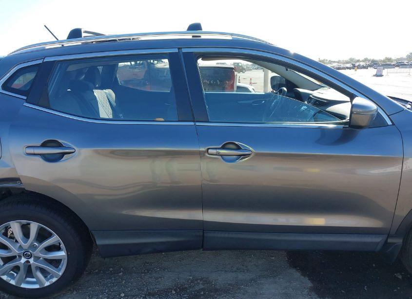 Photo 13 of 2020 Nissan Rogue SPORT SV FWD XTRONIC CVT (VIN JN1BJ1CV8LW546634)