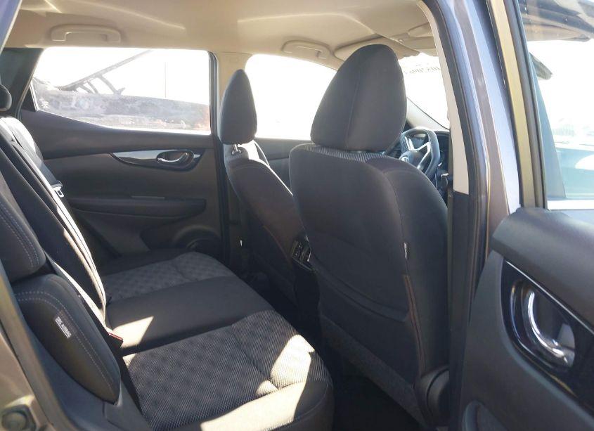 Photo 8 of 2020 Nissan Rogue SPORT SV FWD XTRONIC CVT (VIN JN1BJ1CV8LW546634)