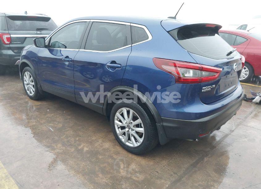 Photo 3 of 2020 Nissan Rogue SPORT S FWD XTRONIC CVT (VIN JN1BJ1CV9LW275616)