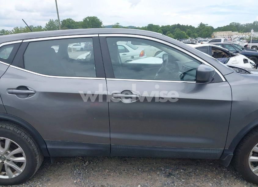 Photo 13 of 2020 Nissan Rogue SPORT S FWD XTRONIC CVT (VIN JN1BJ1CVXLW263068)