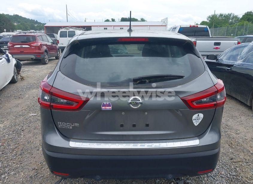 Photo 16 of 2020 Nissan Rogue SPORT S FWD XTRONIC CVT (VIN JN1BJ1CVXLW263068)
