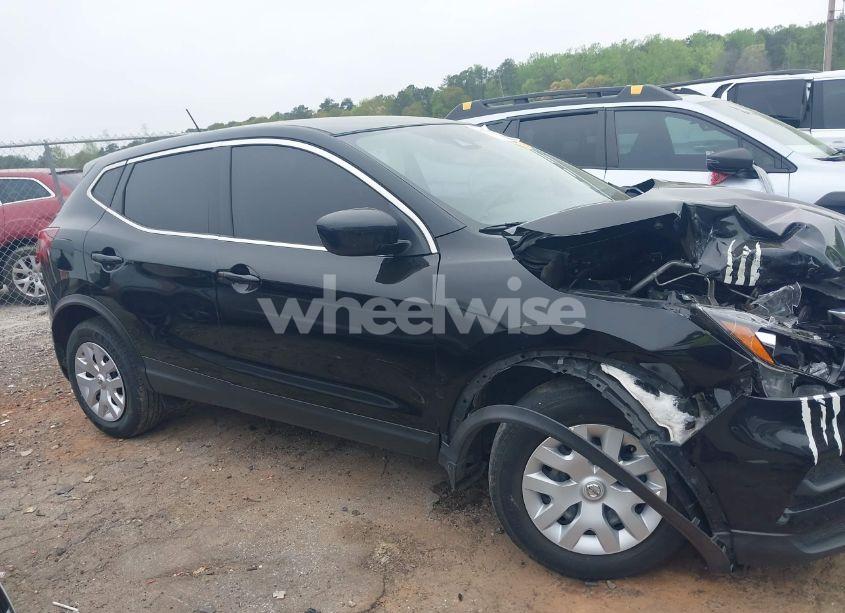 Photo 13 of 2020 Nissan Rogue SPORT S FWD XTRONIC CVT (VIN JN1BJ1CVXLW549115)