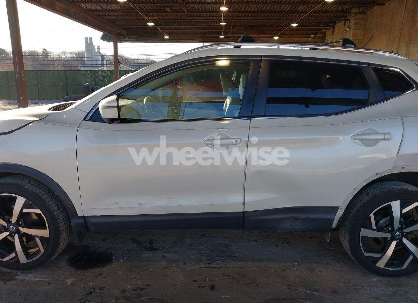 Photo 15 of 2020 Nissan Rogue SPORT SL AWD XTRONIC CVT (VIN JN1BJ1CW0LW361289)