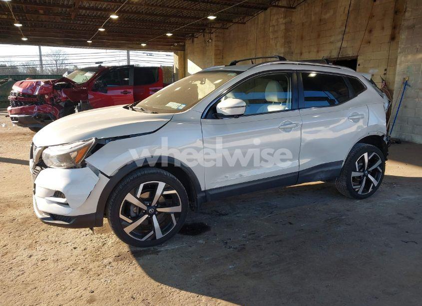 Photo 2 of 2020 Nissan Rogue SPORT SL AWD XTRONIC CVT (VIN JN1BJ1CW0LW361289)