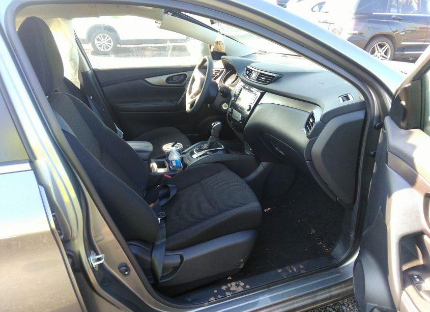 Photo 5 of 2020 Nissan Rogue SPORT S AWD XTRONIC CVT (VIN JN1BJ1CW0LW381901)