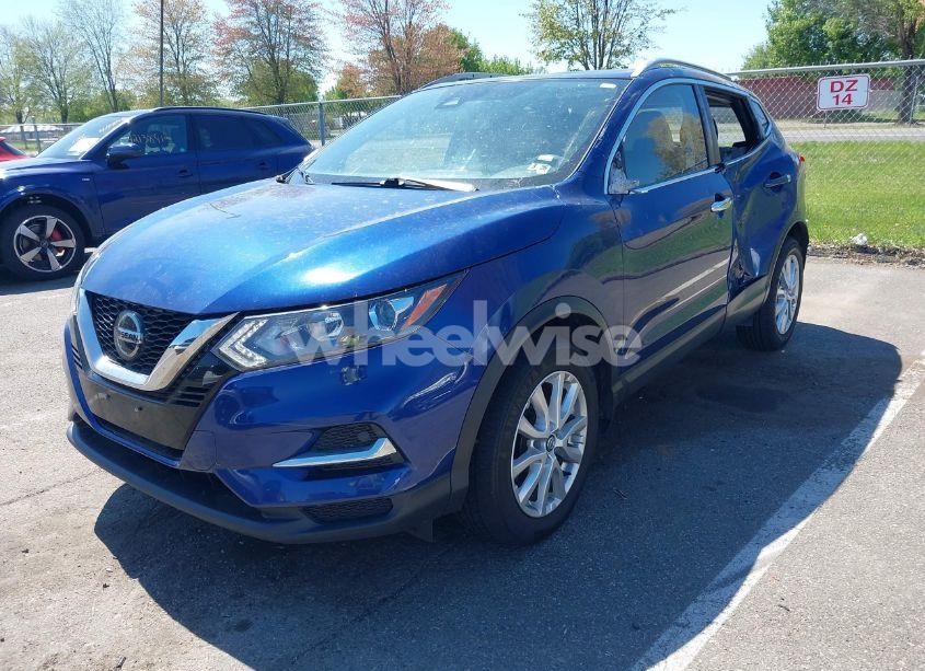 Photo 2 of 2020 Nissan Rogue SPORT SV AWD XTRONIC CVT (VIN JN1BJ1CW0LW393868)