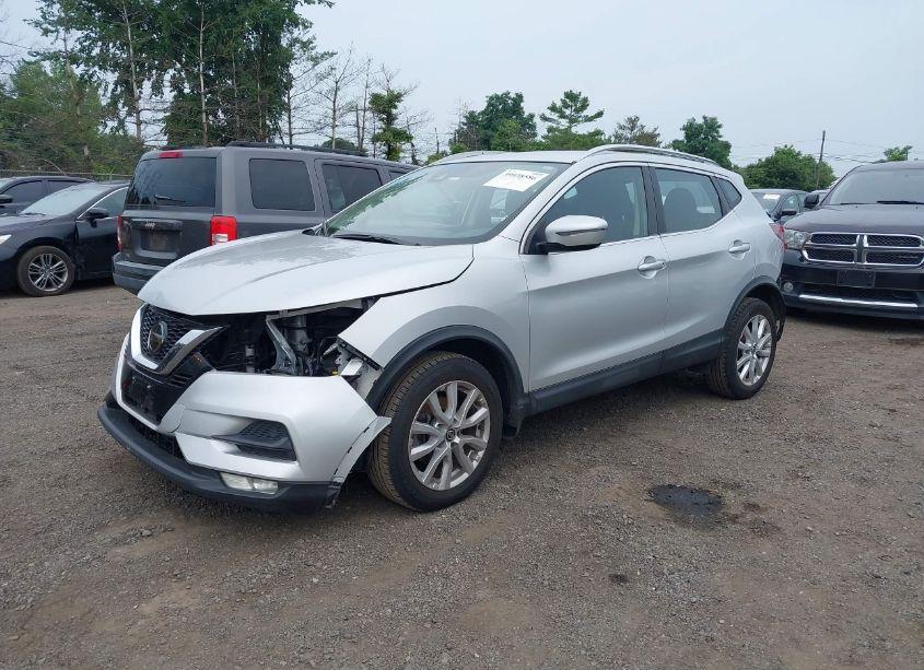 Photo 2 of 2020 Nissan Rogue SPORT SV AWD XTRONIC CVT (VIN JN1BJ1CW0LW642797)