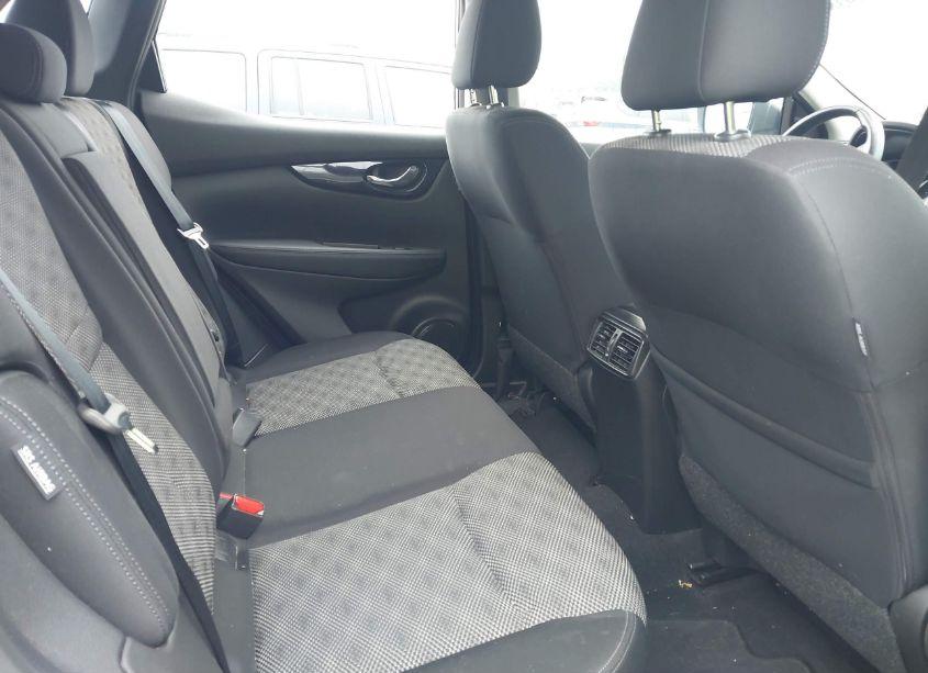 Photo 8 of 2020 Nissan Rogue SPORT SV AWD XTRONIC CVT (VIN JN1BJ1CW0LW642797)