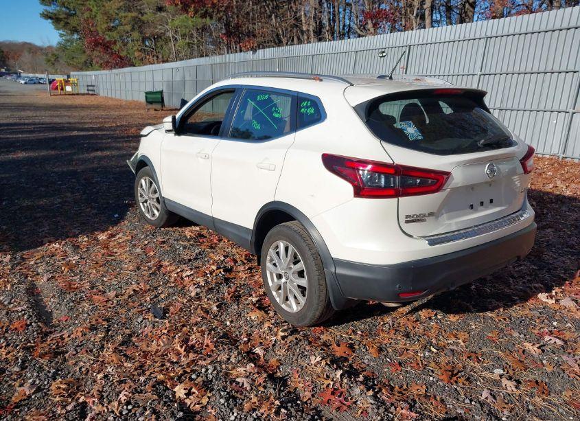 Photo 3 of 2020 Nissan Rogue SPORT SV AWD XTRONIC CVT (VIN JN1BJ1CW0LW647840)