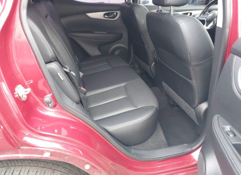 Photo 8 of 2020 Nissan Rogue SPORT SL AWD XTRONIC CVT (VIN JN1BJ1CW1LW386363)